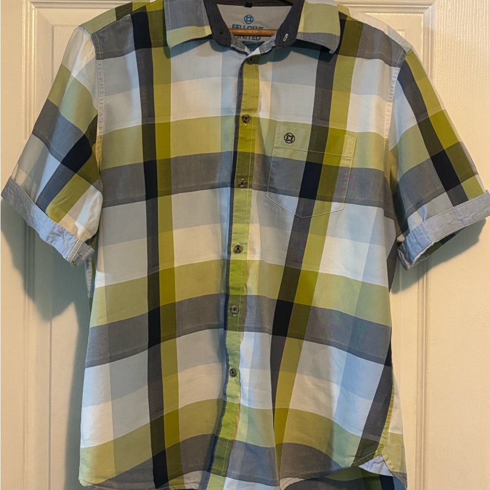 Men’s Fellows United Green and Gray Casual plaid Button Down Shirt size XL